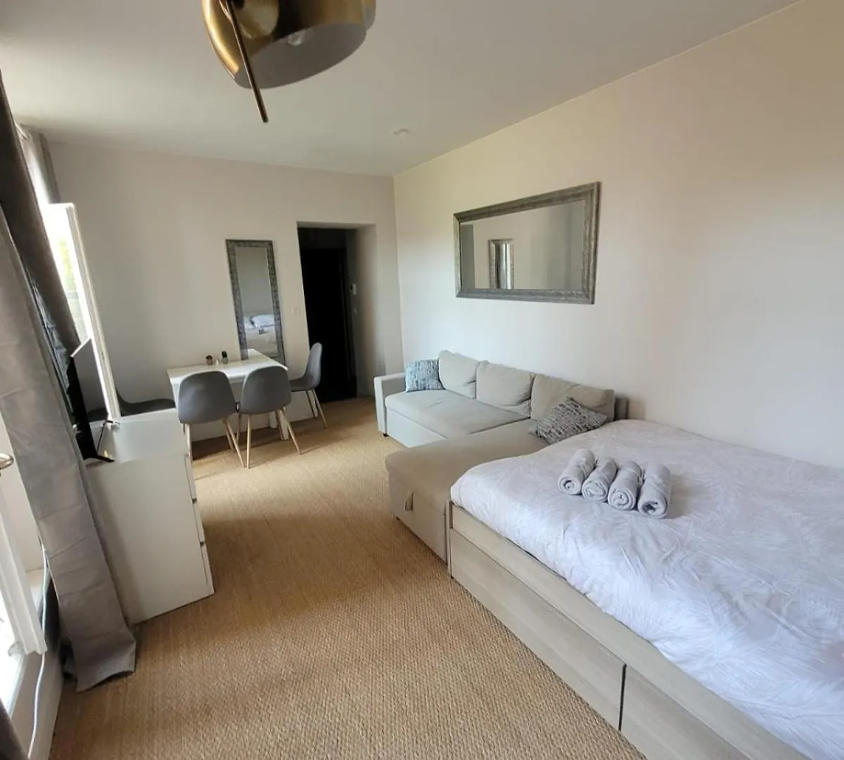 Fabulous Appartement For 4 Pers In Faidherbe Sreet In Front Of Lille Flandres Station 0*,